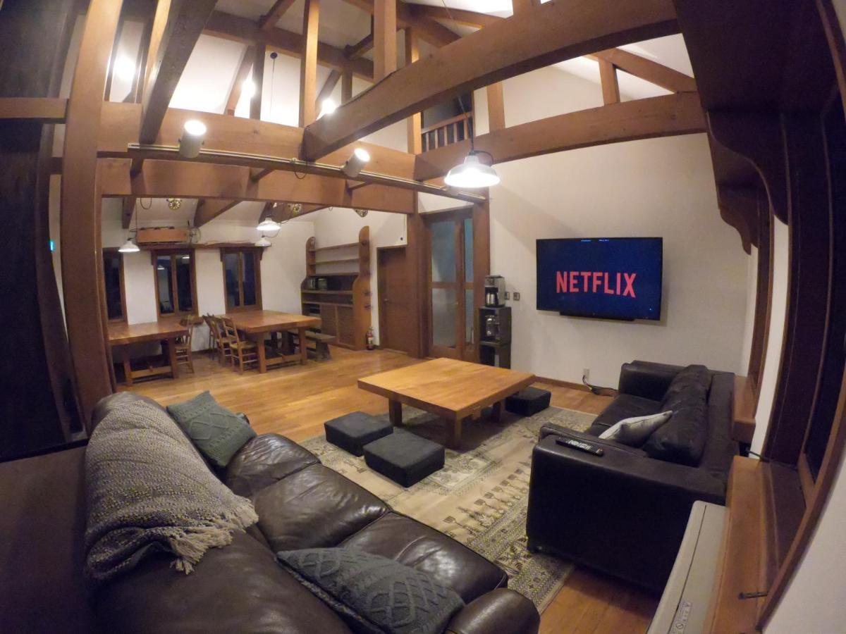 The Joint Bed & Breakfast Hakuba Exterior foto