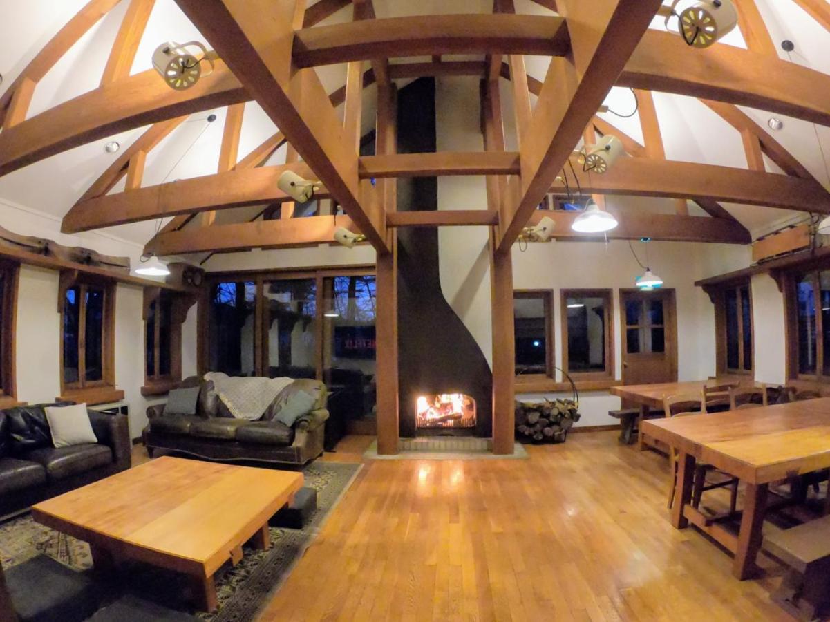 The Joint Bed & Breakfast Hakuba Exterior foto